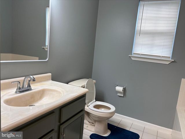 17 TAFT CT, Princeton, NJ 08540