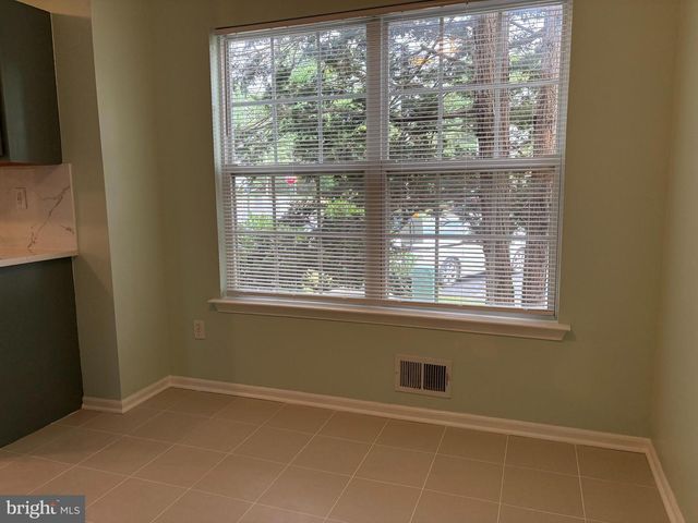 17 TAFT CT, Princeton, NJ 08540