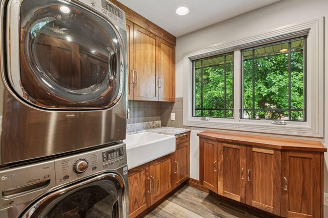 17870 Breezy Point Road, Wayzata, MN 55391