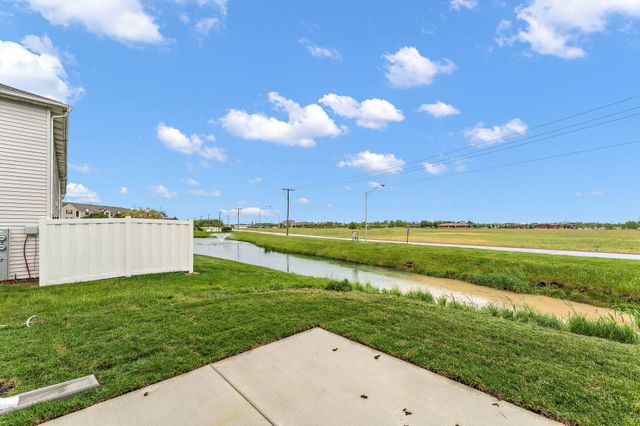 9561 Luebcke Lane, Crown Point, IN 46307