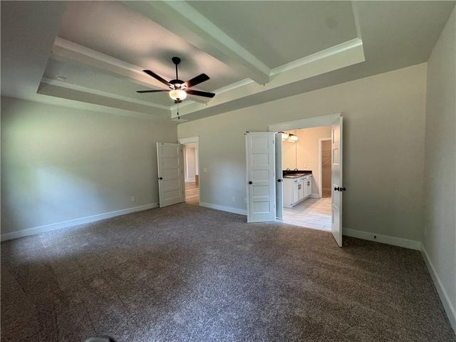 200 Rosewood Park Drive, Hoschton, GA 30548