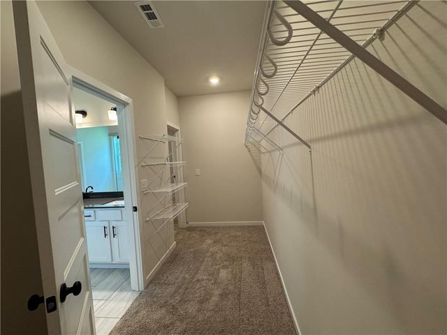 200 Rosewood Park Drive, Hoschton, GA 30548