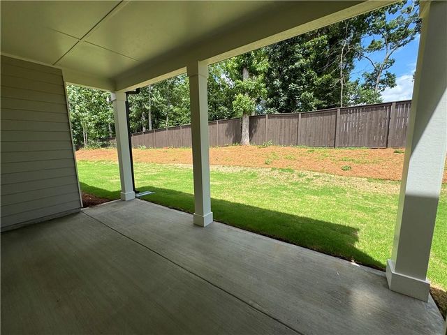 200 Rosewood Park Drive, Hoschton, GA 30548