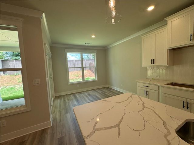 200 Rosewood Park Drive, Hoschton, GA 30548