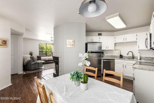 6655 N Canyon Crest Dr Unit 11166, Tucson, AZ 85750