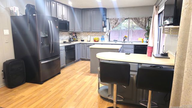 4819 BILL ANDERS, Kirby, TX 78219