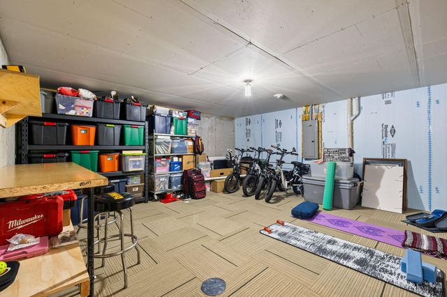 9062 7th Street N, Lake Elmo, MN 55042