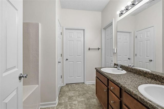 955 City Park Drive, Mcdonough, GA 30252