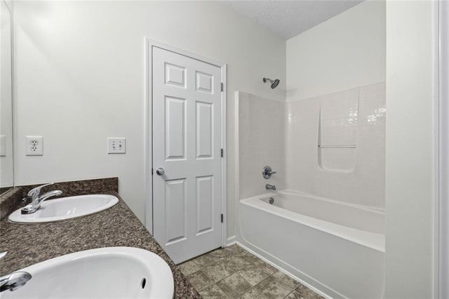955 City Park Drive, Mcdonough, GA 30252