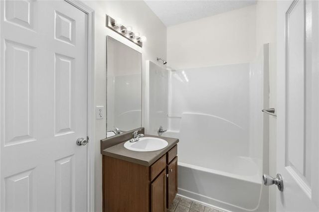 955 City Park Drive, Mcdonough, GA 30252