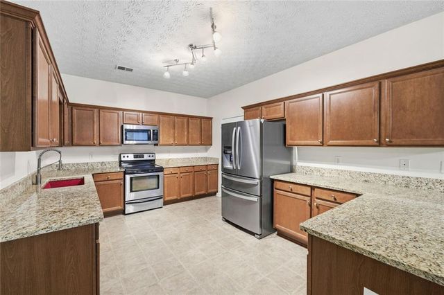 955 City Park Drive, Mcdonough, GA 30252