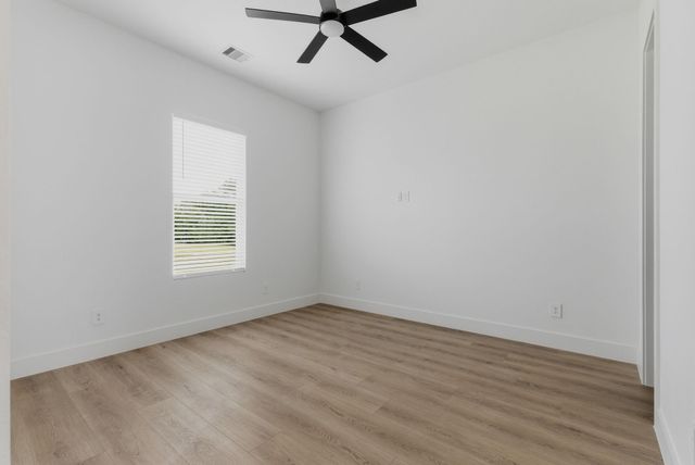 1203 Ada St, New Waverly, TX 77358