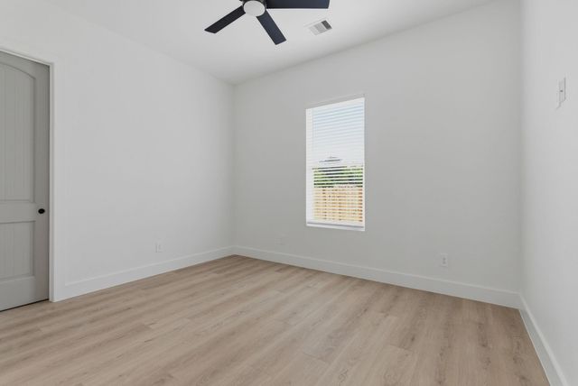 1203 Ada St, New Waverly, TX 77358