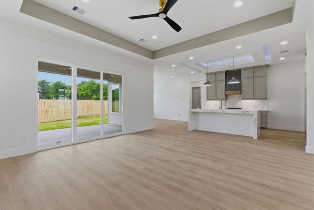 1203 Ada St, New Waverly, TX 77358