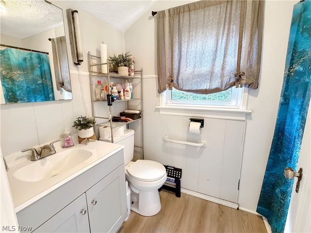 911 17th Street NE, Massillon, OH 44646