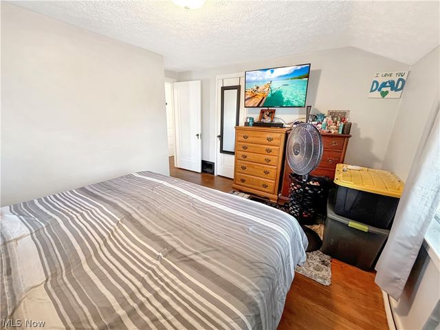 911 17th Street NE, Massillon, OH 44646