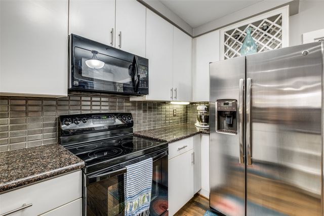 3922 Gilbert Avenue 220, Dallas, TX 75219