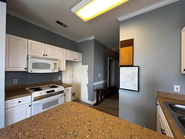 4725 Wild Iris Dr Apt 305, Myrtle Beach, SC 29577