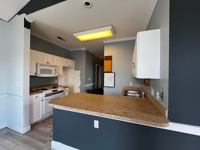 4725 Wild Iris Dr Apt 305, Myrtle Beach, SC 29577