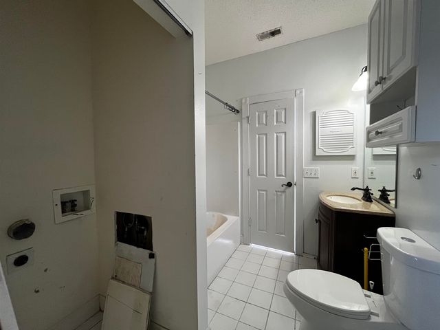4725 Wild Iris Dr Apt 305, Myrtle Beach, SC 29577