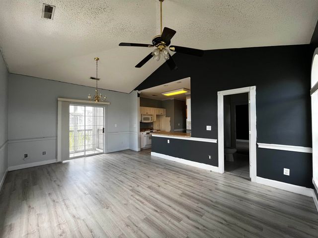 4725 Wild Iris Dr Apt 305, Myrtle Beach, SC 29577