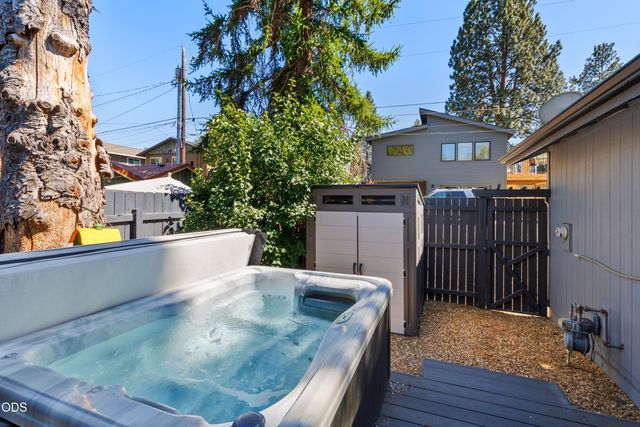 1223 NW Fresno Avenue, Bend, OR 97703