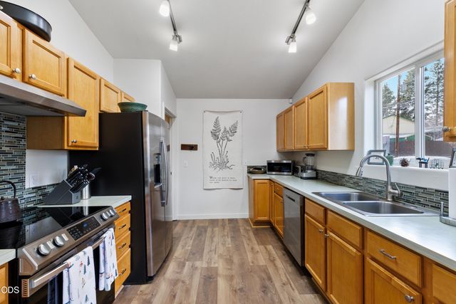 1223 NW Fresno Avenue, Bend, OR 97703