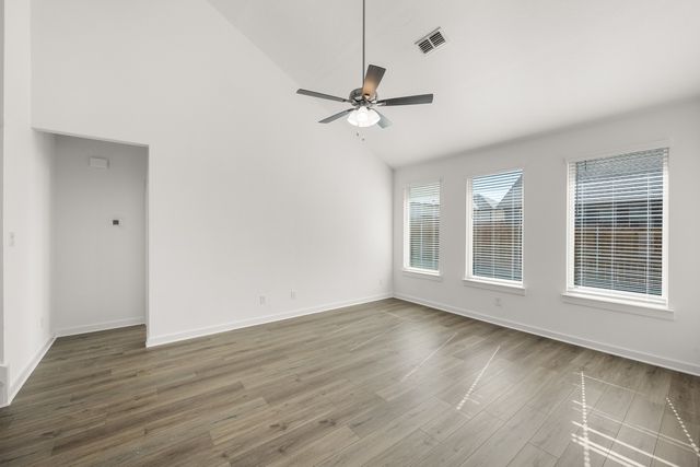 7582 Wild Mint Trail, Prairie Ridge, TX 76084