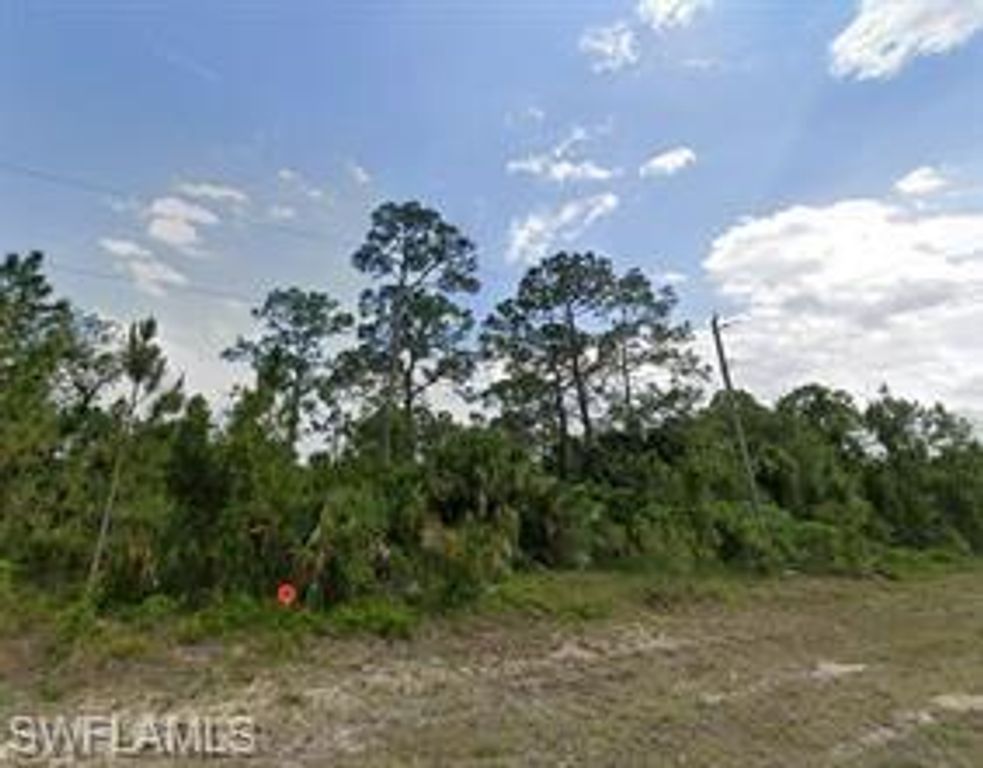 5010 NE Tradewinds CIR, LABELLE, FL 33935 — exterior