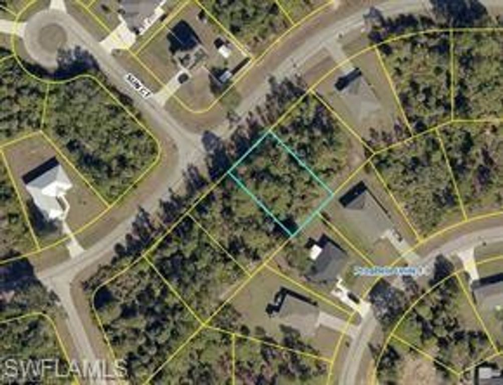 5010 NE Tradewinds CIR, LABELLE, FL 33935 — photo 2