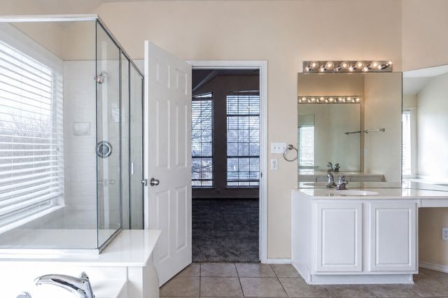 2617 Cowboy Trail, Little Elm, TX 75068