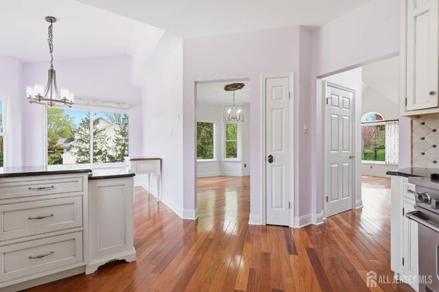 6 Deerfield Drive, Monroe, NJ 08831