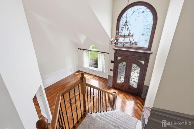 6 Deerfield Drive, Monroe, NJ 08831