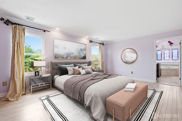 6 Deerfield Drive, Monroe, NJ 08831