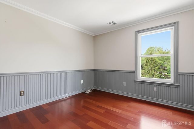 6 Deerfield Drive, Monroe, NJ 08831