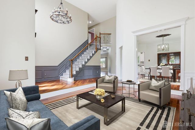 6 Deerfield Drive, Monroe, NJ 08831