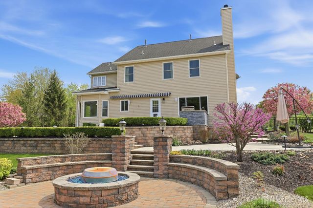 6 Deerfield Drive, Monroe, NJ 08831