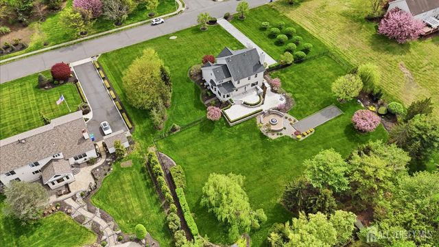 6 Deerfield Drive, Monroe, NJ 08831