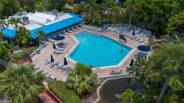 600 Neapolitan WAY 223, Naples, FL 34103