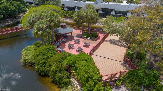 600 Neapolitan WAY 223, Naples, FL 34103
