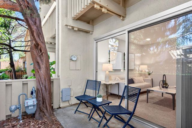 125 Connemara Way 130, Sunnyvale, CA 94087