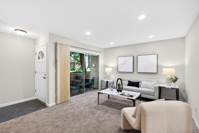 125 Connemara Way 130, Sunnyvale, CA 94087