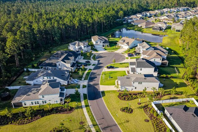80 Walnut Glen Ct, St Johns, FL 32259