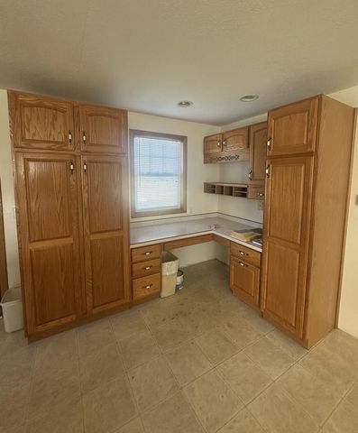 7360 S Tripp, Osseo, MI 49266