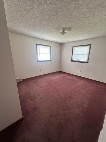 7360 S Tripp, Osseo, MI 49266