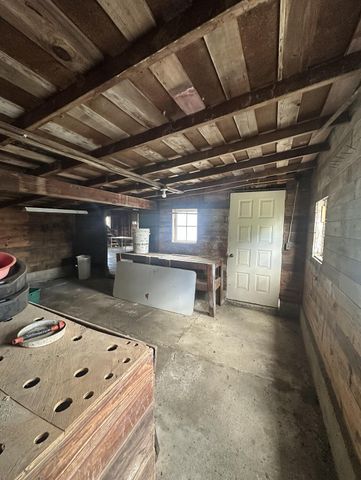 7360 S Tripp, Osseo, MI 49266
