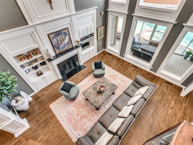 2105 Wyckham Place, Norman, OK 73072