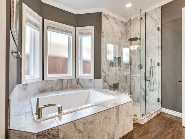 2105 Wyckham Place, Norman, OK 73072