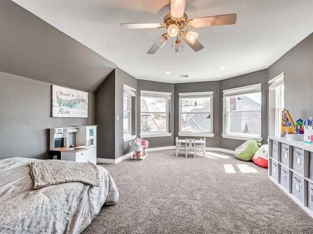 2105 Wyckham Place, Norman, OK 73072