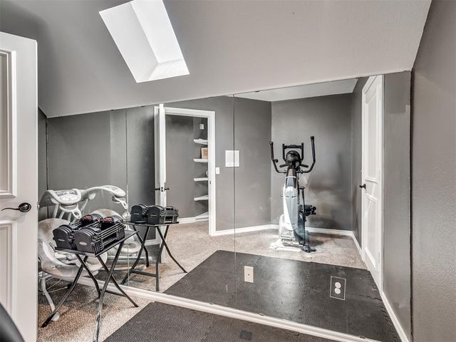 2105 Wyckham Place, Norman, OK 73072